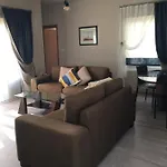 Ocean View Sunny Retreat Διαμέρισμα