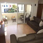 Ocean View Sunny Retreat * Πρωταράς