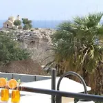 Ocean View Sunny Retreat *