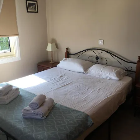 Ocean View Sunny Retreat *