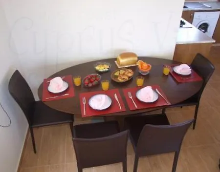 Ocean View Sunny Retreat