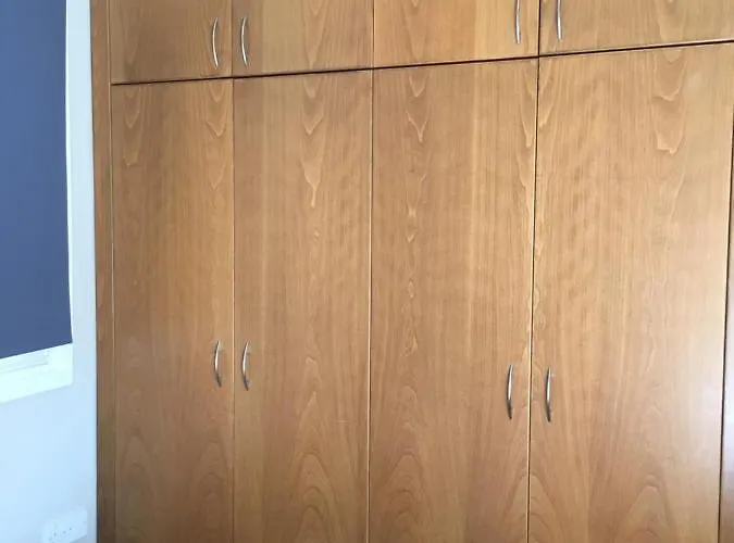 Апартаменты Ocean View Sunny Retreat